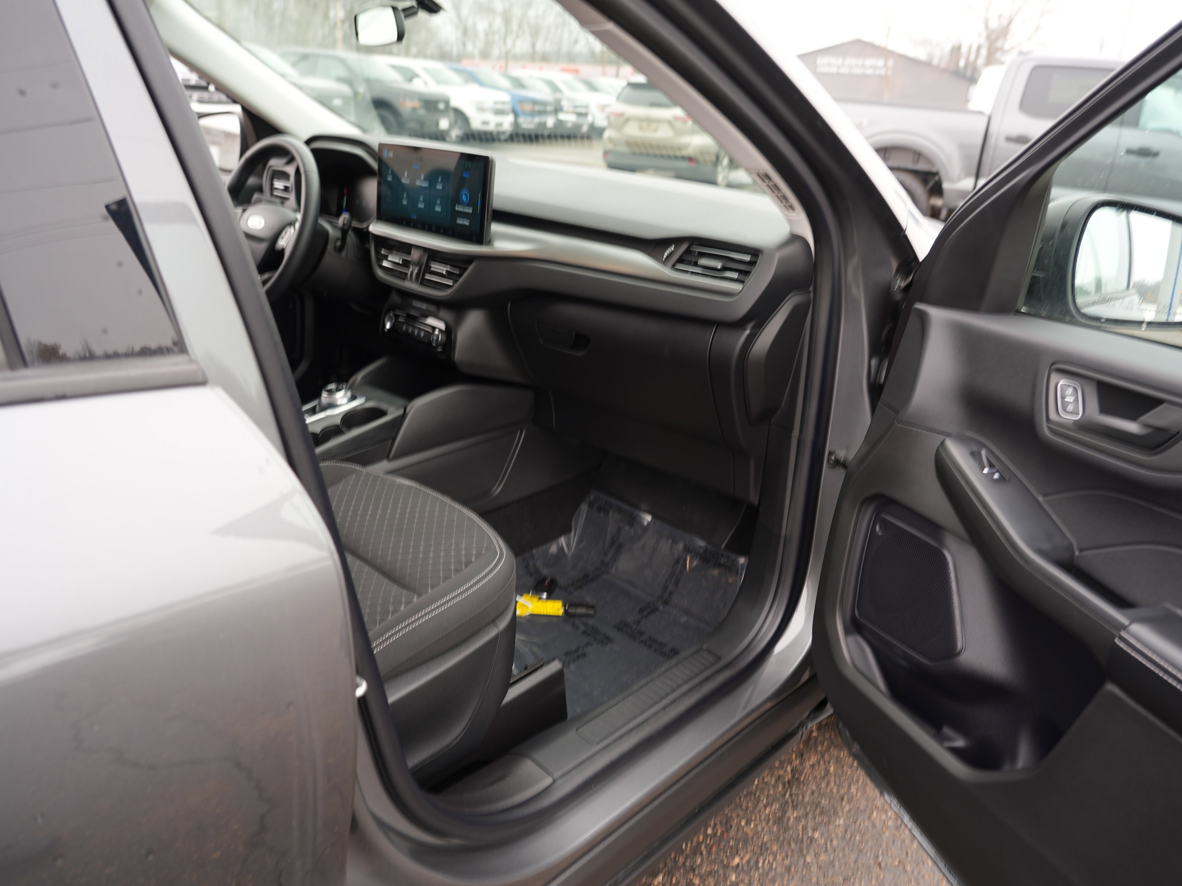 Used 2024 Ford Escape Active w/ Tech Pack #1 image 31