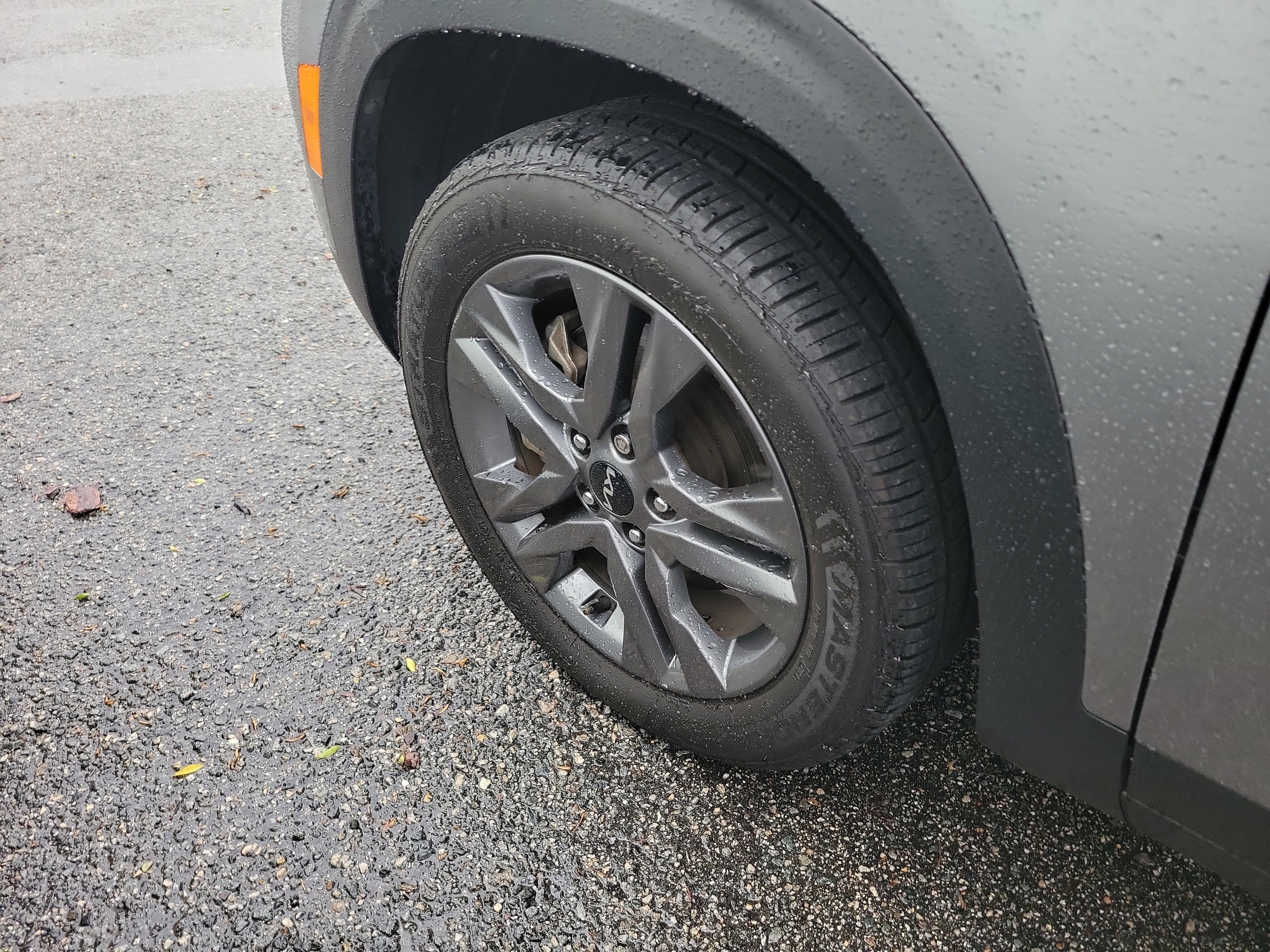 Used 2023 Kia Seltos LX image 26