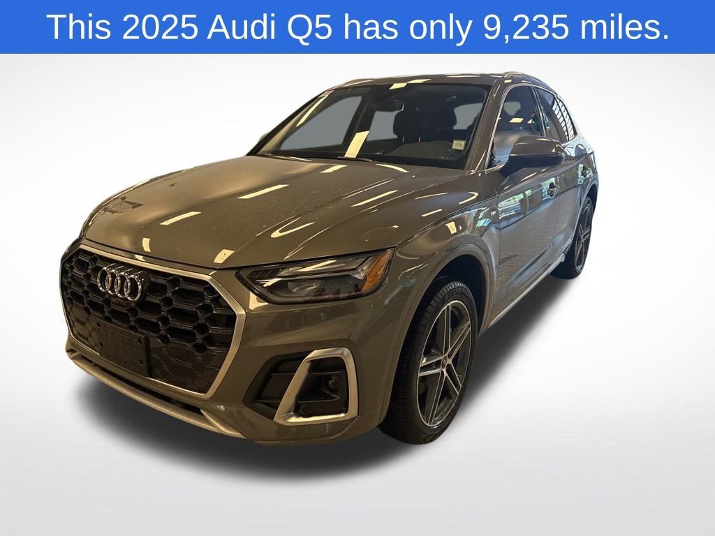 Used 2025 Audi Q5 e Premium Plus w/ Premium Plus Package image 1