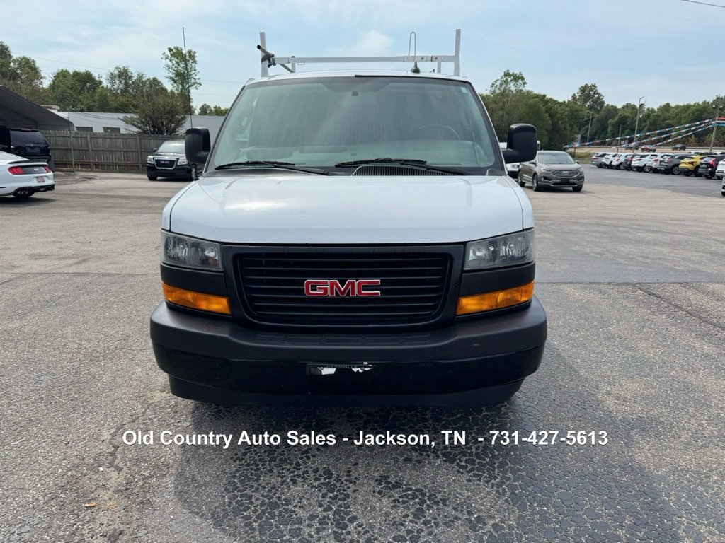 Used 2020 GMC Savana 2500 w/ Communications Package RWD image 3