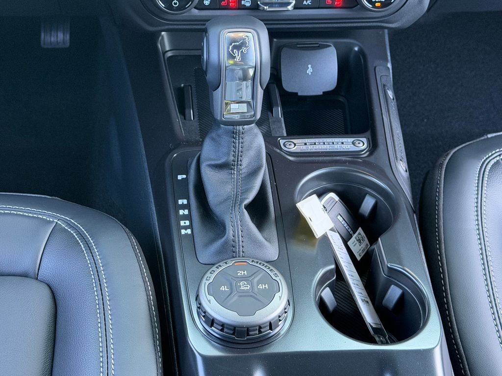 New 2026 Ford Bronco Outer Banks AWD/4WD image 13