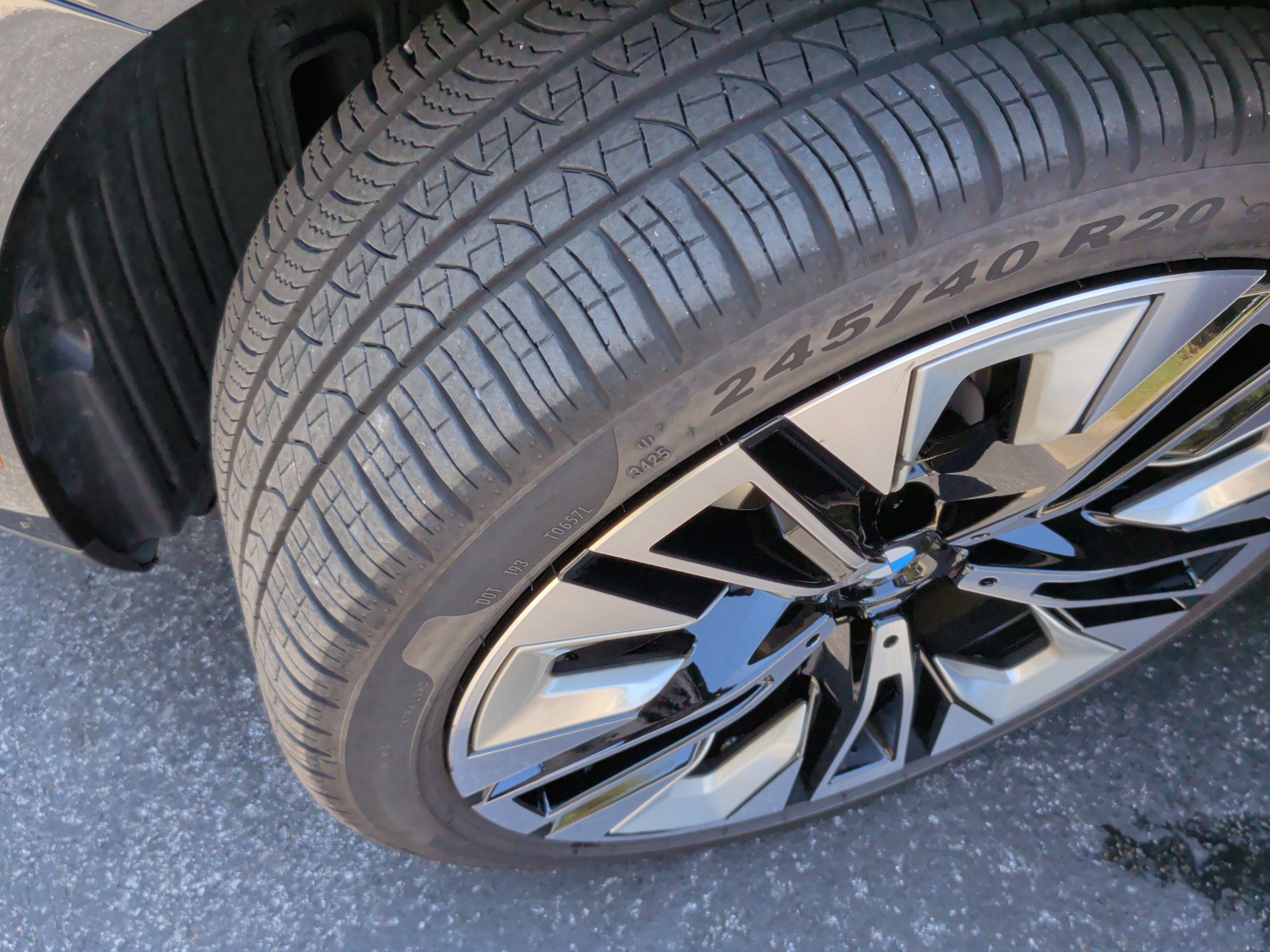 Certified 2026 BMW 530i w/ Convenience Package RWD image 12