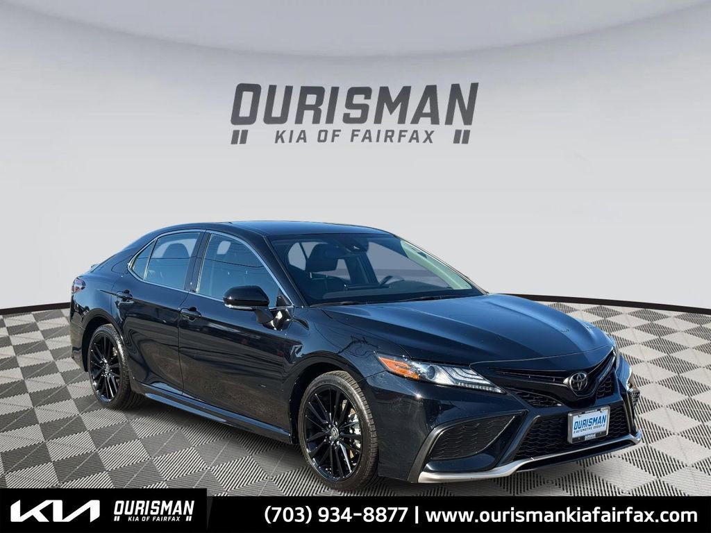 Used 2024 Toyota Camry XSE image 6