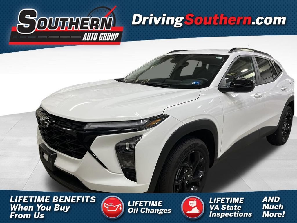 Used 2026 Chevrolet Trax LT w/ Midnight Edition FWD 360° Tour