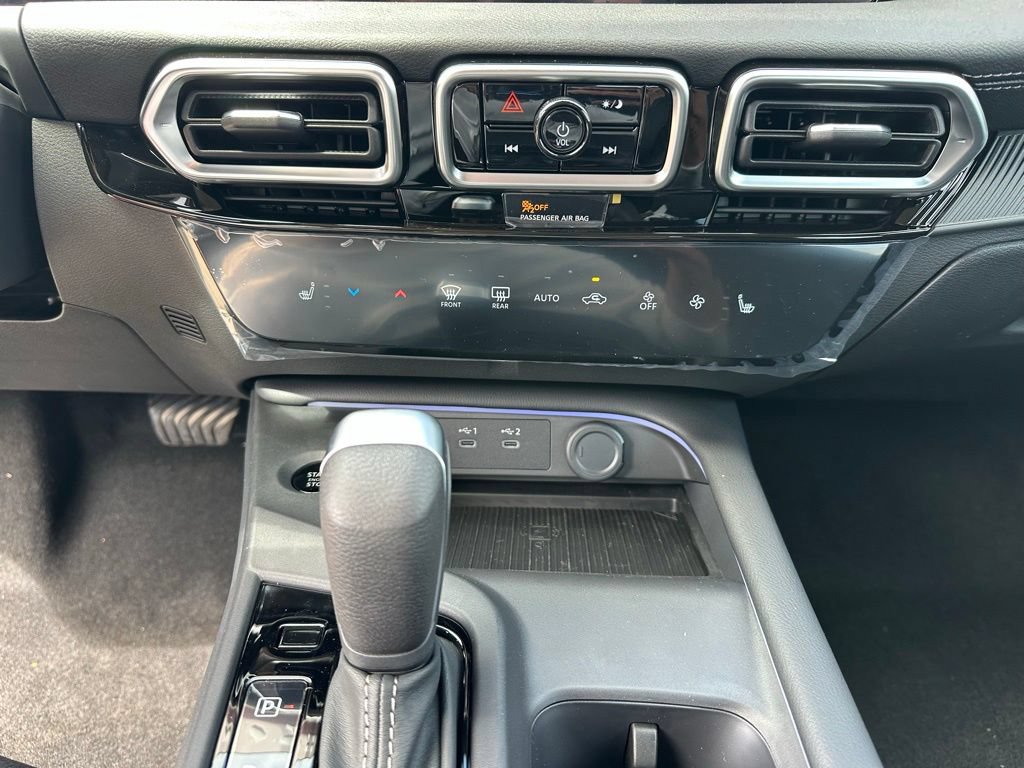 New 2026 Nissan Sentra SV w/ SV Convenience Package FWD image 20