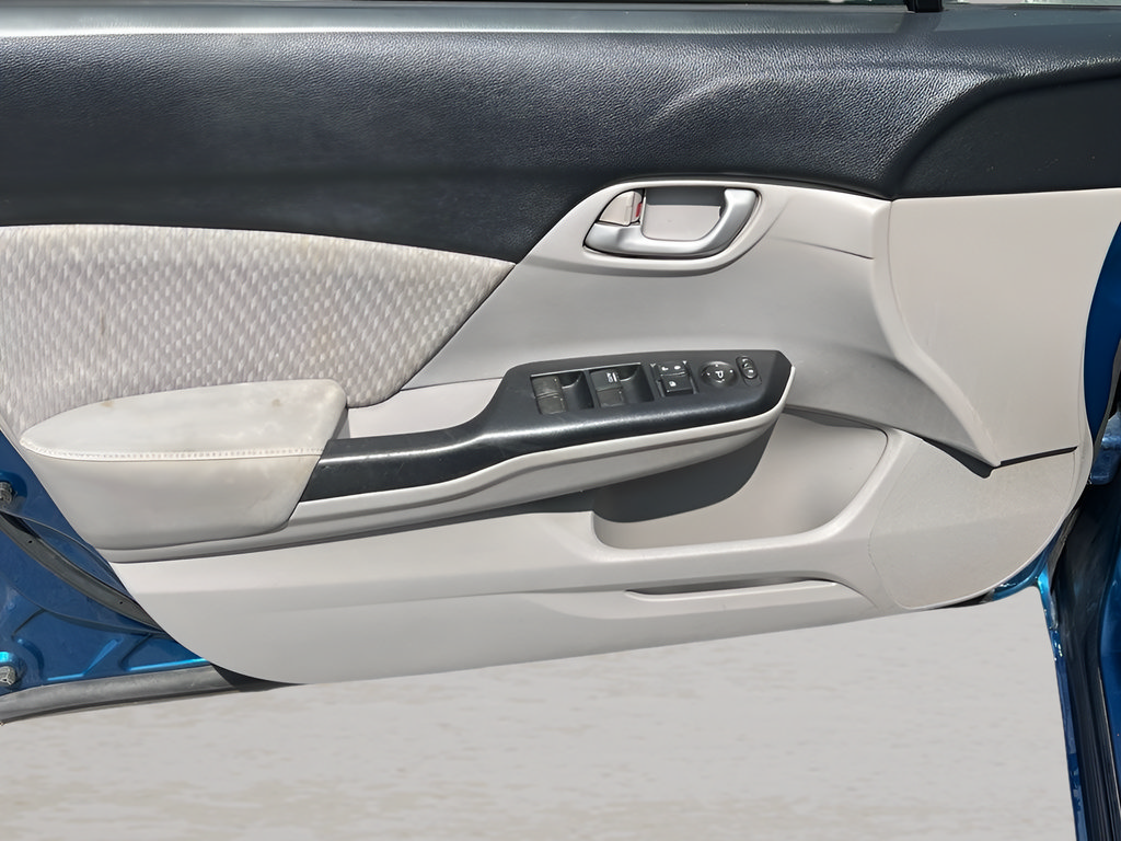 Used 2015 Honda Civic LX image 12