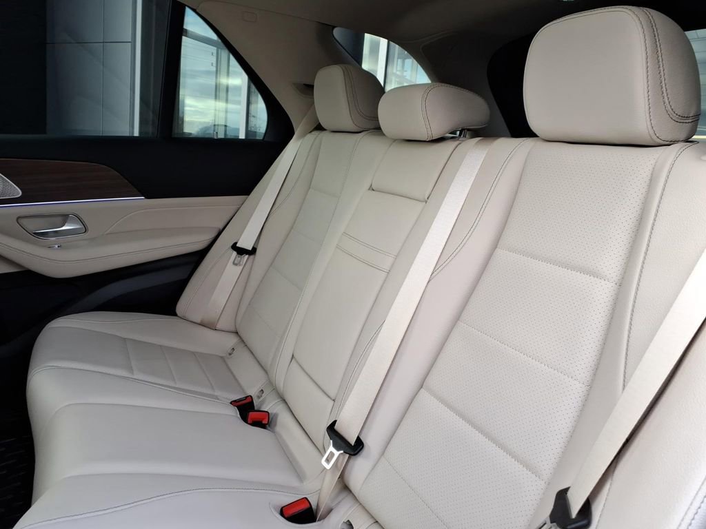 New 2026 Mercedes-Benz GLE 450 4MATIC image 26