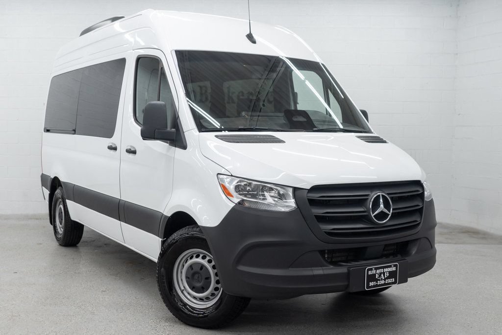 Used 2025 Mercedes-Benz Sprinter 2500 image 45