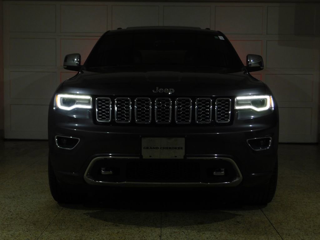 Used 2017 Jeep Grand Cherokee Overland AWD/4WD image 15