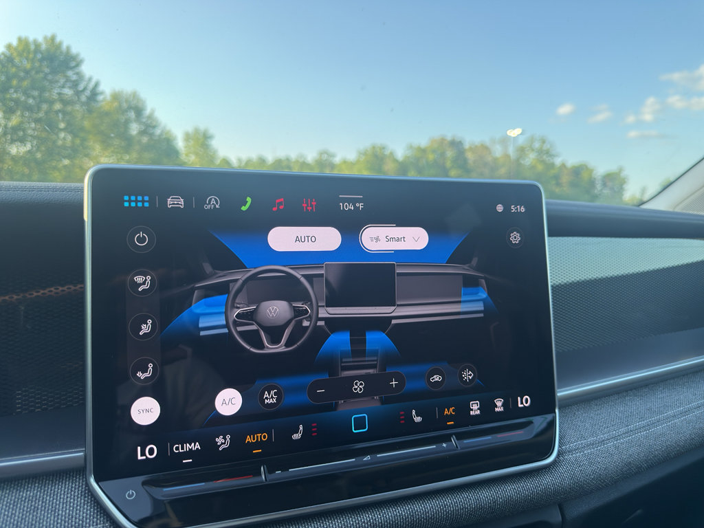 New 2026 Volkswagen Tiguan S FWD image 17