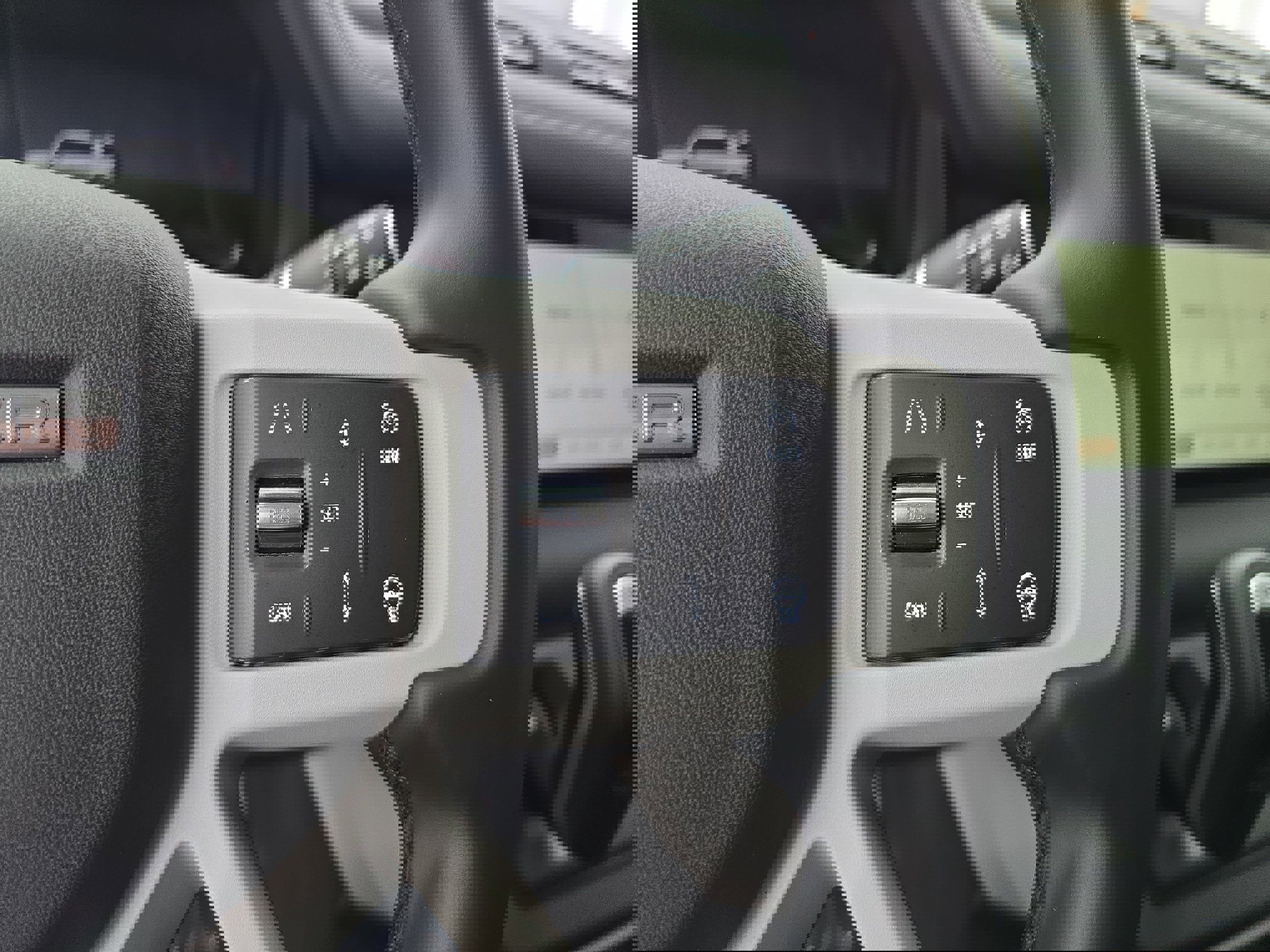 Used 2024 Land Rover Defender 110 S image 17