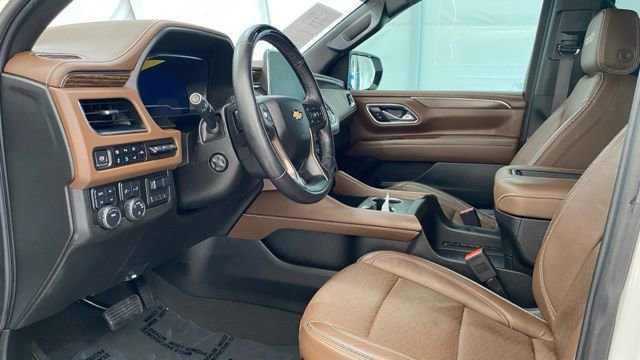 Used 2024 Chevrolet Tahoe High Country image 12