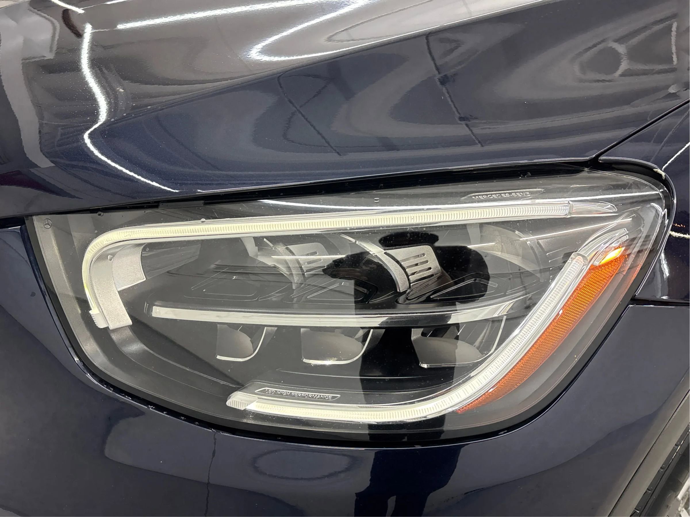 Used 2020 Mercedes-Benz GLC 300 4MATIC image 33