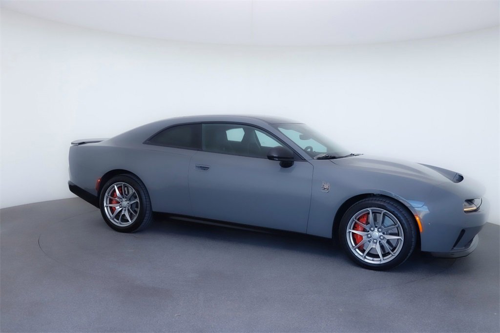 Used 2025 Dodge Charger R/T Scat Pack w/ Track Pack image 10