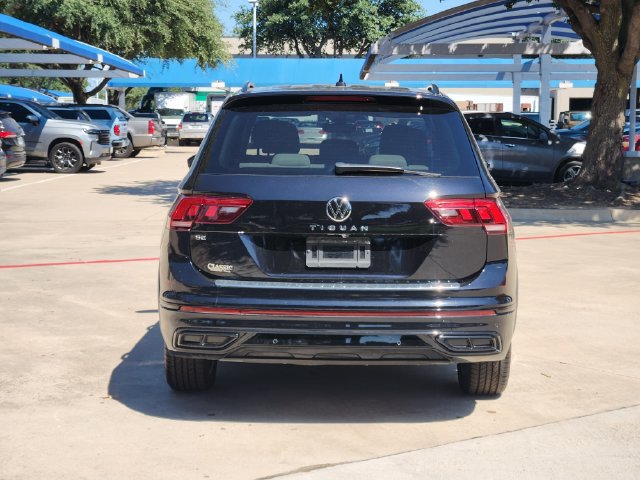 Used 2022 Volkswagen Tiguan SE R-Line FWD image 13