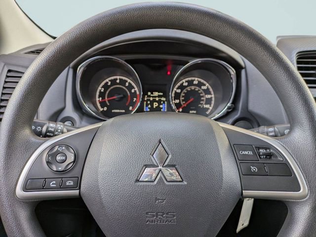 Used 2025 Mitsubishi Outlander Sport ES image 27