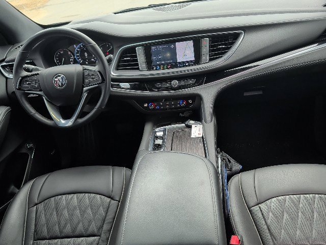 Used 2024 Buick Enclave Avenir w/ Avenir Technology Package AWD/4WD image 13
