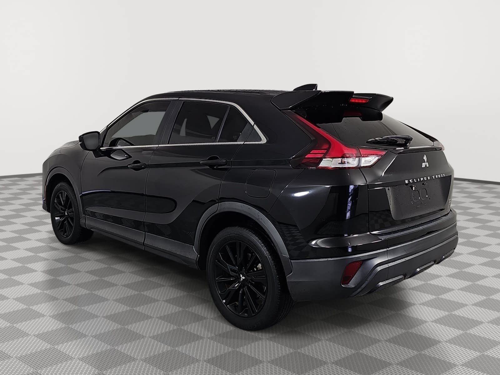 Used 2023 Mitsubishi Eclipse Cross LE AWD/4WD image 6