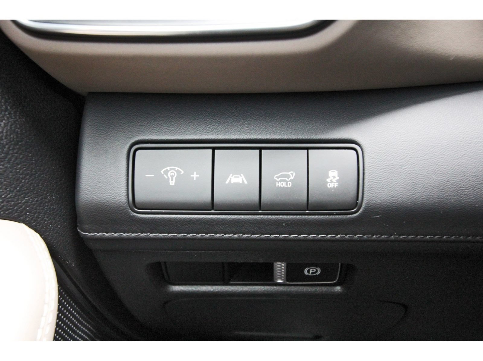 Certified 2023 Hyundai Santa Fe Limited AWD/4WD image 21