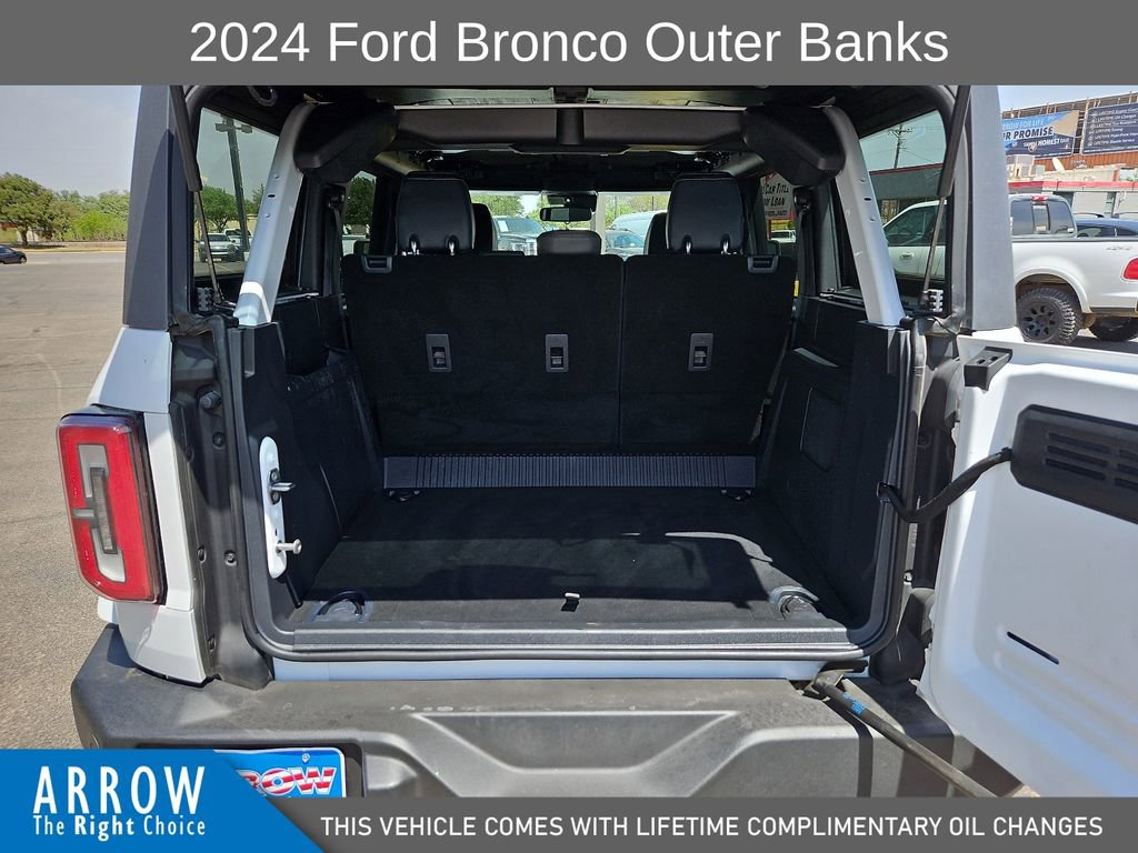 Used 2024 Ford Bronco Outer Banks image 18