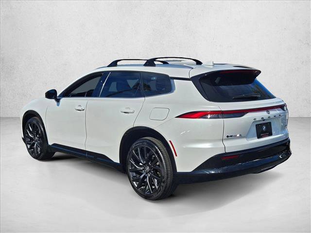 Used 2025 Toyota Crown Signia image 8