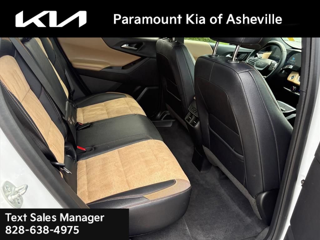 Used 2025 Chevrolet Equinox ACTIV w/ Convenience Package III AWD/4WD image 21