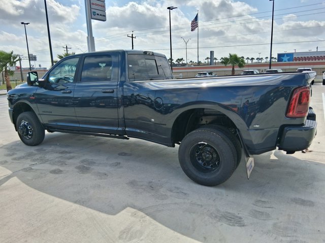 New 2026 RAM 3500 Laramie AWD/4WD image 5