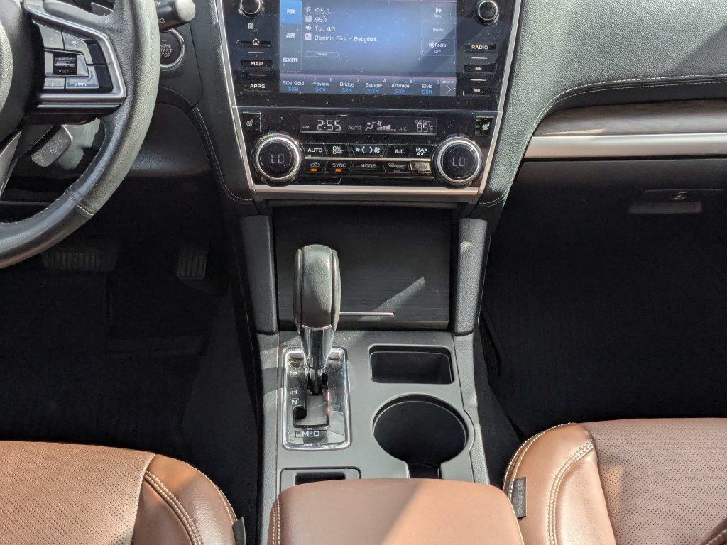 Used 2019 Subaru Outback 3.6R Touring AWD/4WD image 25