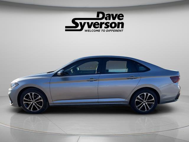 New 2026 Volkswagen Jetta Sport FWD image 2