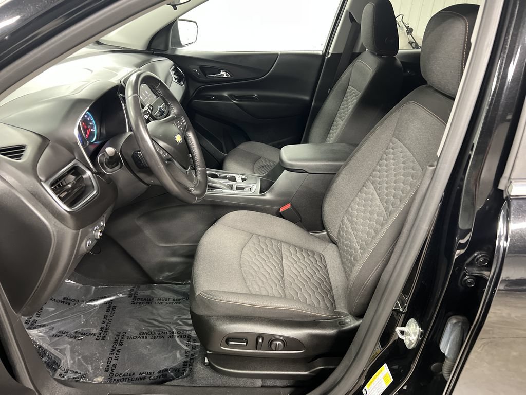 Certified 2021 Chevrolet Equinox LT AWD/4WD image 13