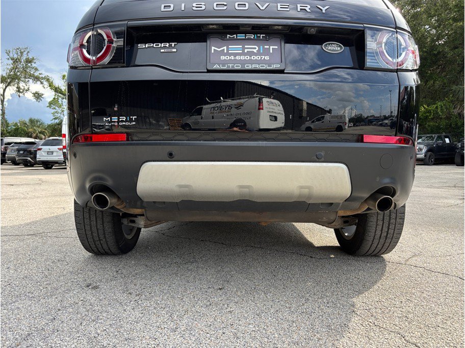 Used 2019 Land Rover Discovery Sport HSE AWD/4WD image 16