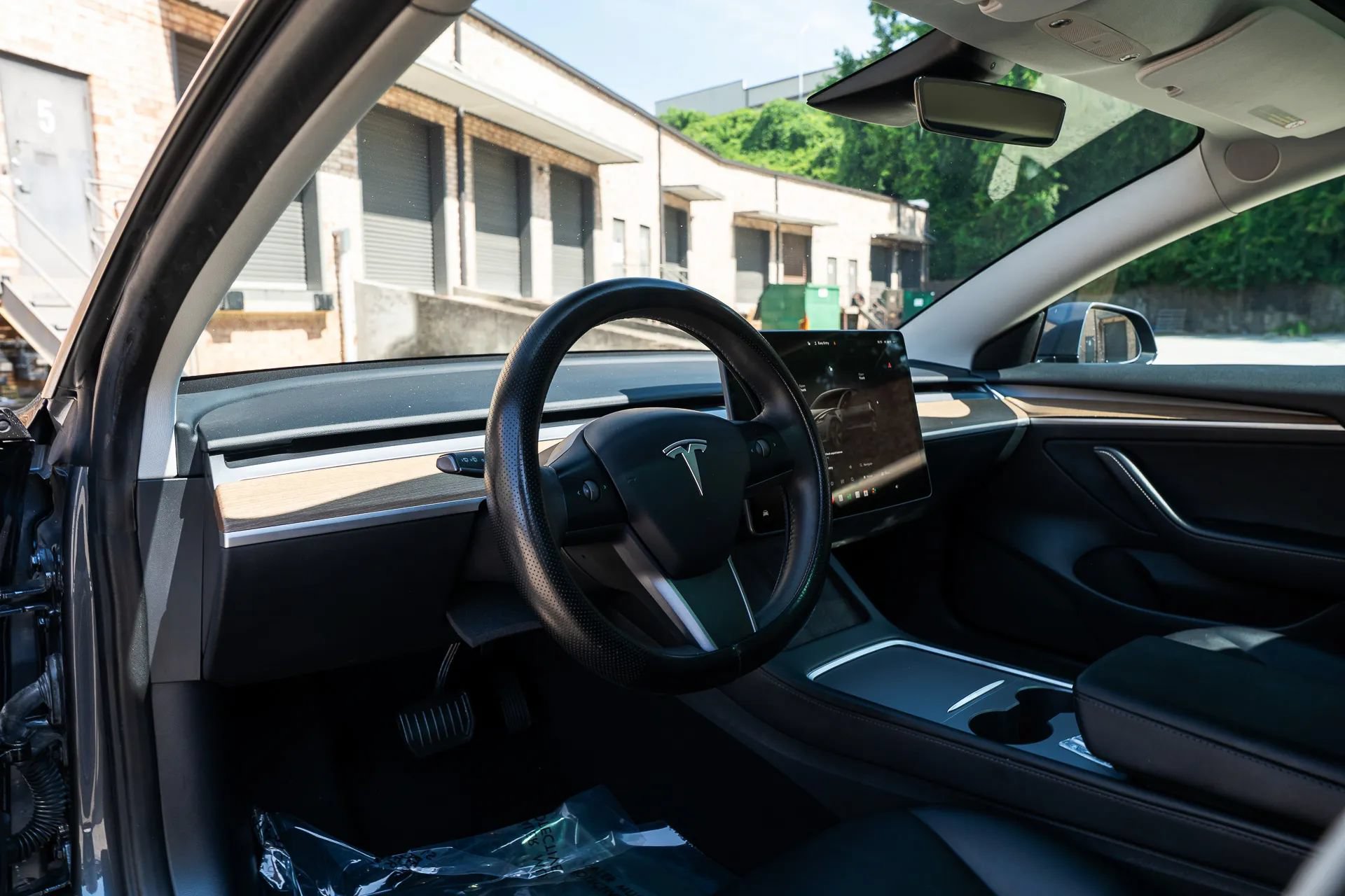 Used 2023 Tesla Model 3 Standard Range RWD image 18