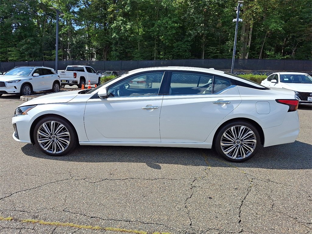 Certified 2024 Nissan Altima 2.5 SL image 4