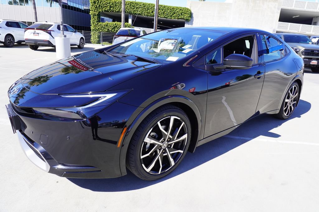 Used 2023 Toyota Prius Prime image 11