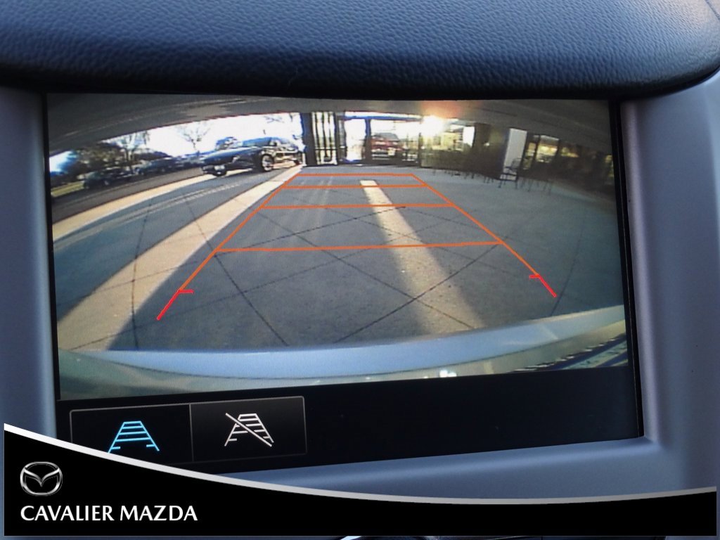 Used 2018 Chevrolet Cruze LS image 24