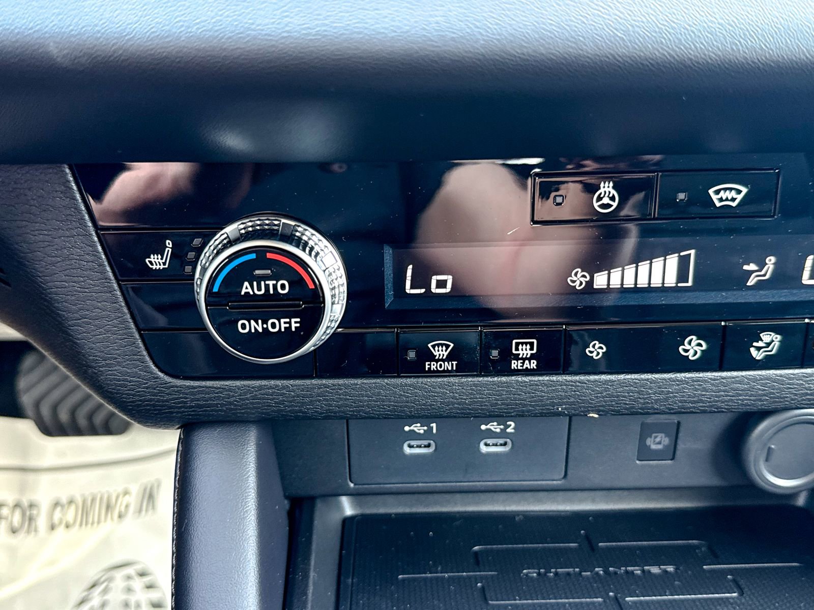 New 2026 Mitsubishi Outlander SE AWD/4WD image 35