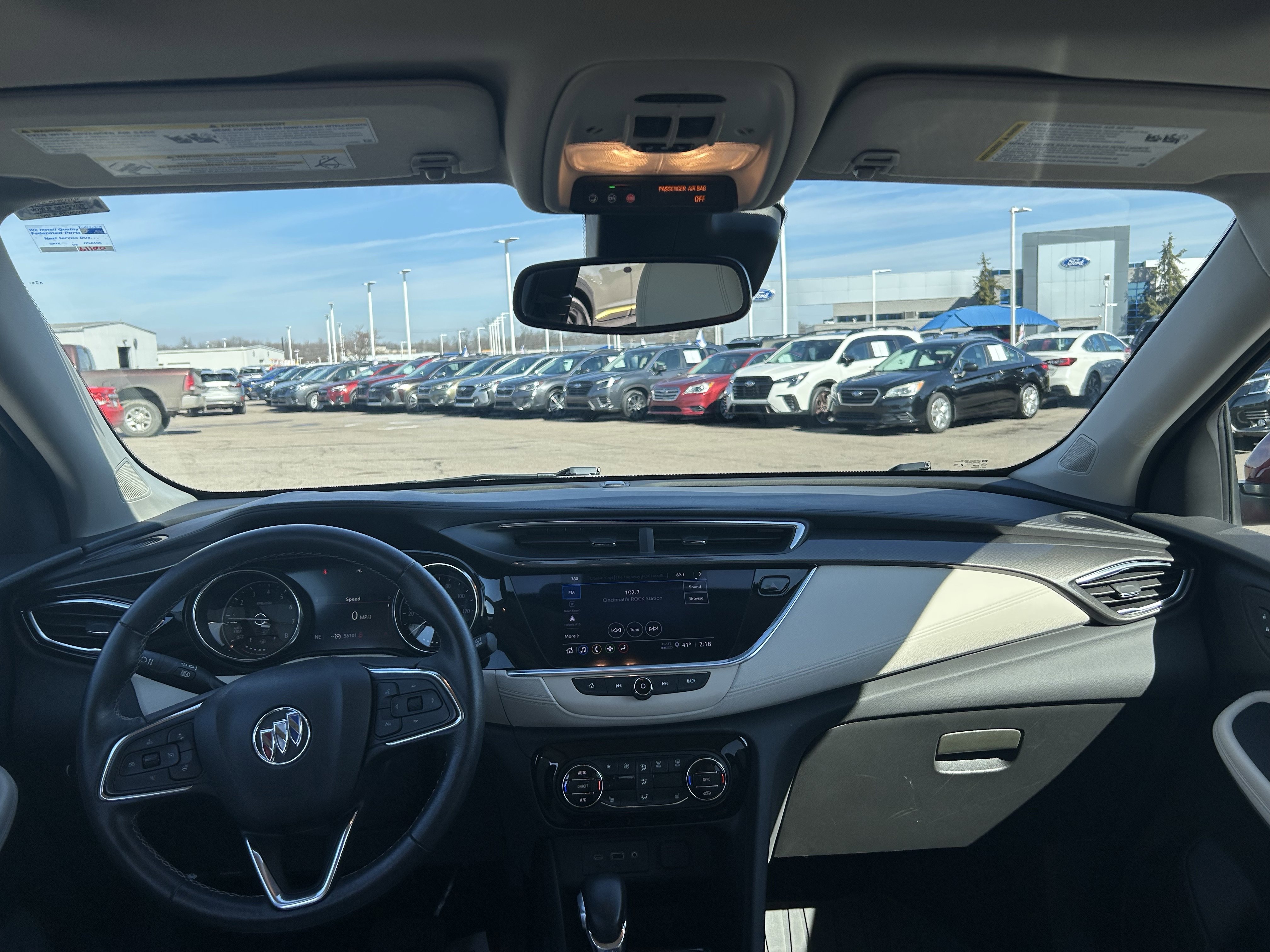 Used 2022 Buick Encore GX Essence w/ Experience Buick Package image 10