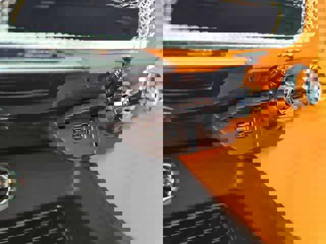 Used 2024 Bentley Flying Spur W12 image 35