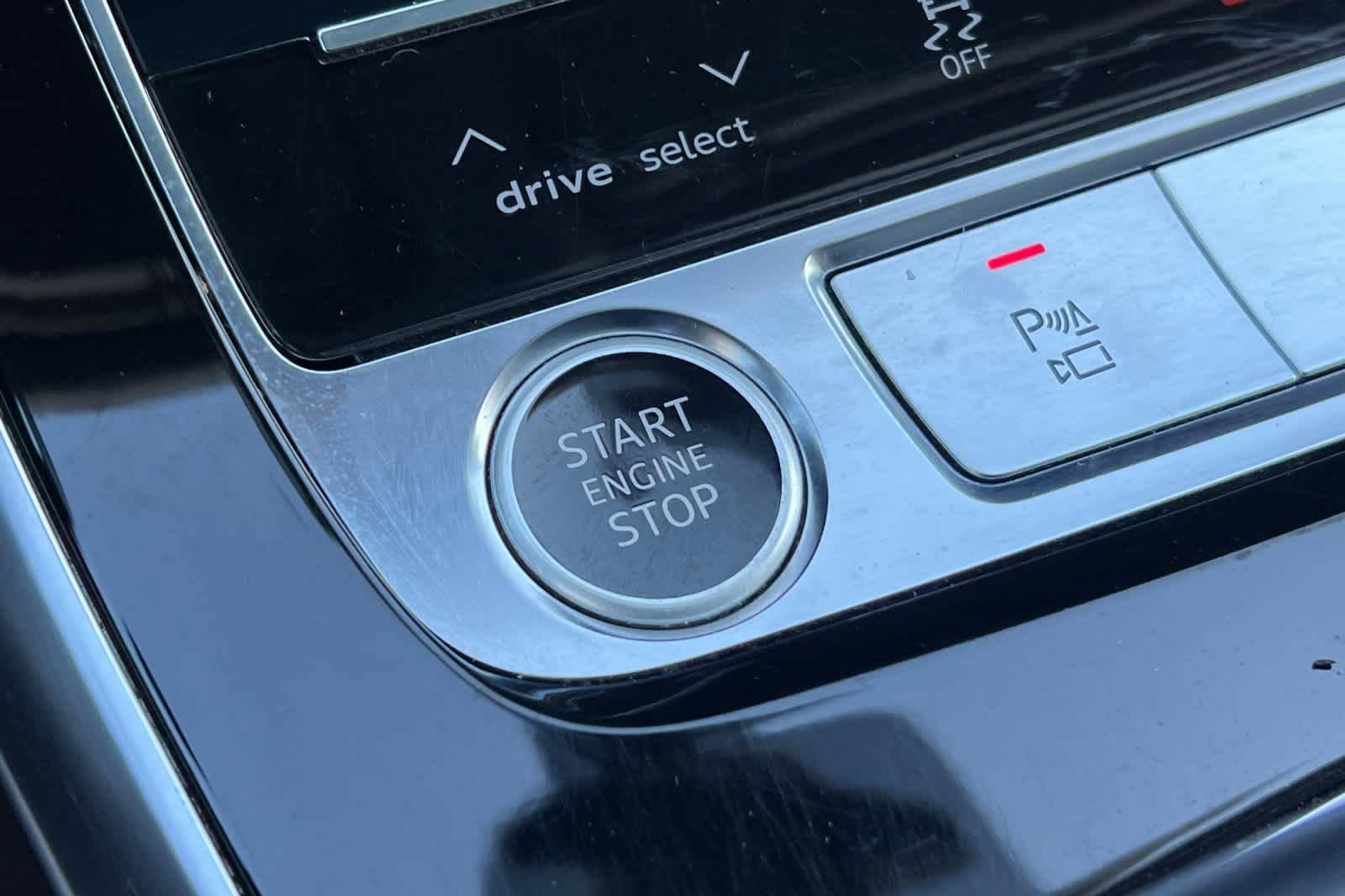 Used 2021 Audi Q7 3.0T Prestige w/ Prestige Package image 24