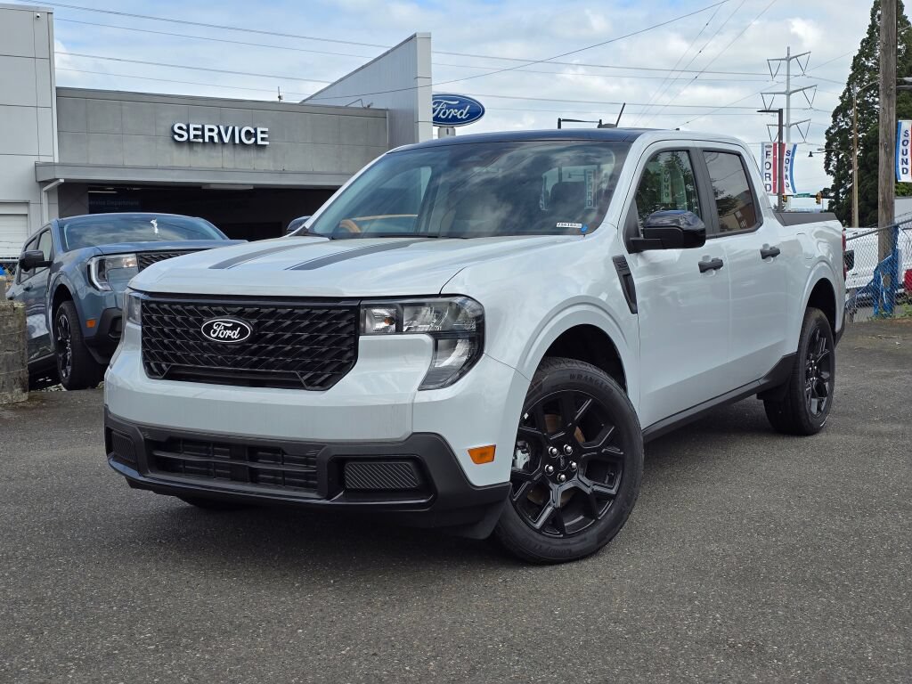New 2025 Ford Maverick XLT w/ XLT Luxury Package AWD/4WD image 1