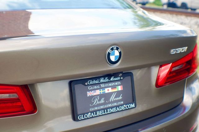 Used 2018 BMW 530i image 10