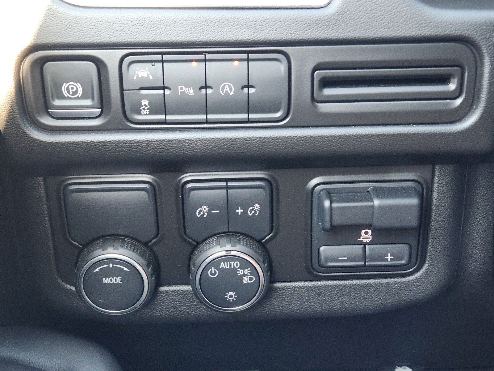 Used 2024 Chevrolet Tahoe LS w/ Driver Alert Package RWD image 19