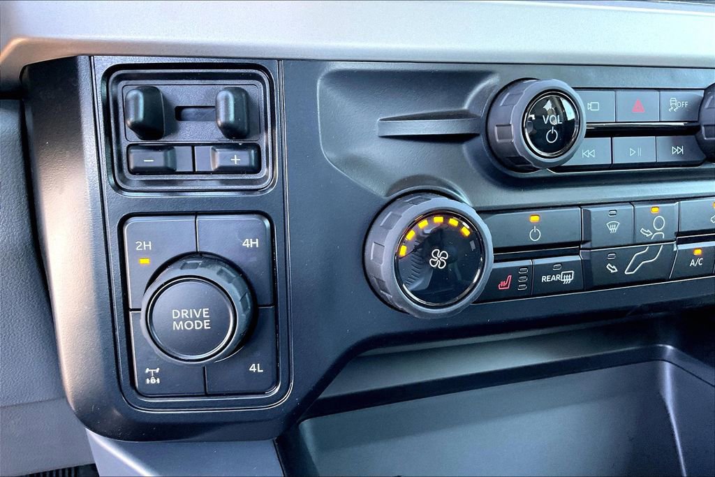 New 2026 Ford F250 XLT w/ XLT Premium Package image 18