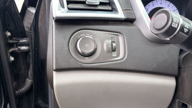 Used 2010 Cadillac SRX Premium image 18