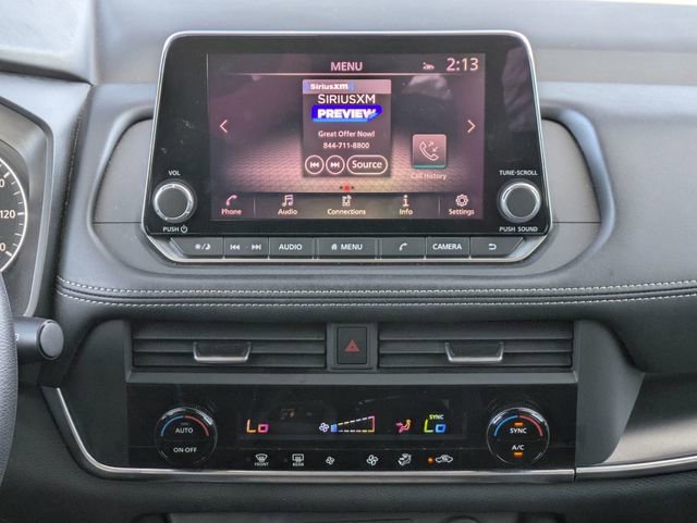 Used 2024 Nissan Rogue SV AWD/4WD image 23