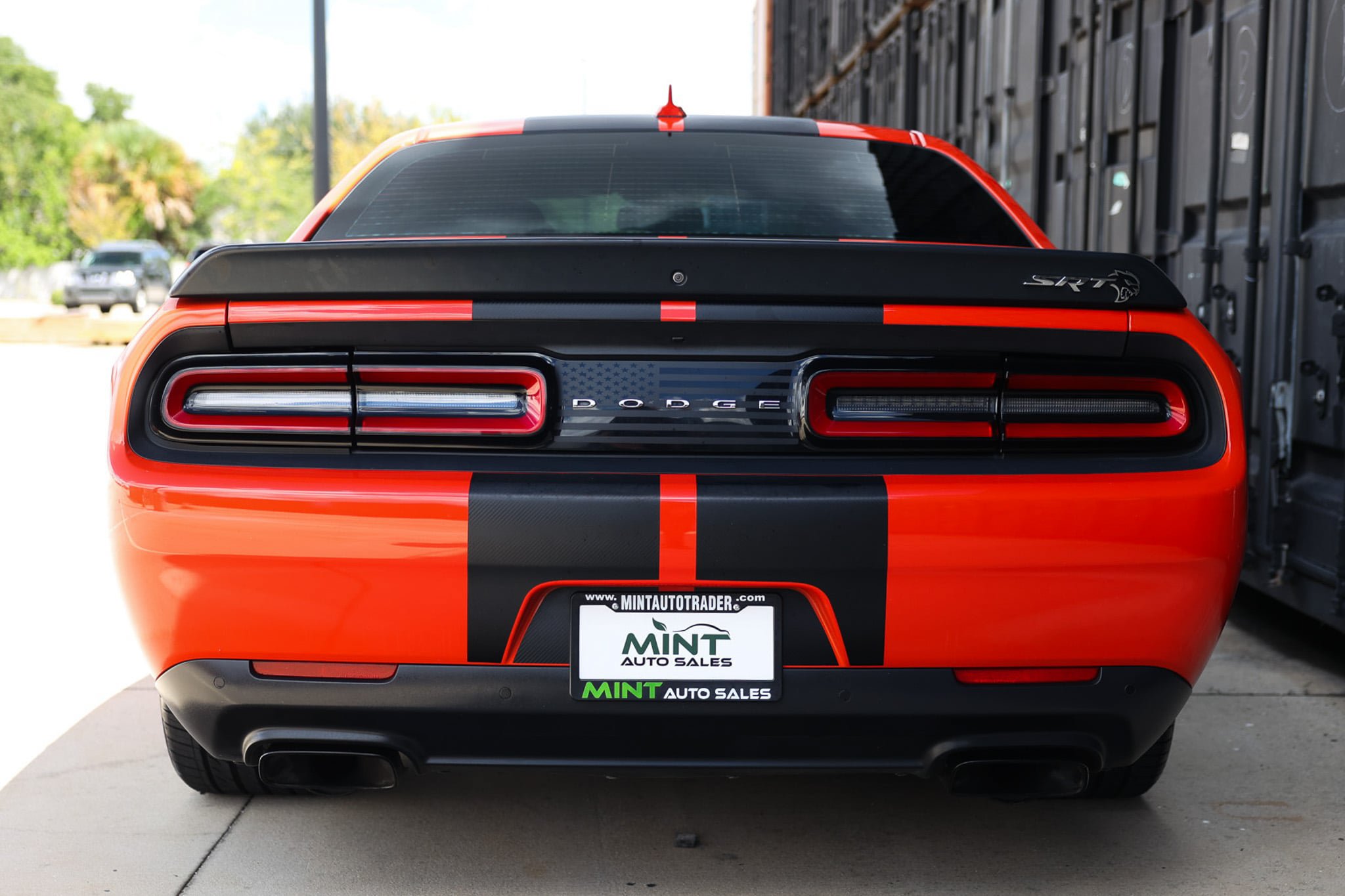 Used 2016 Dodge Challenger SRT Hellcat RWD image 11