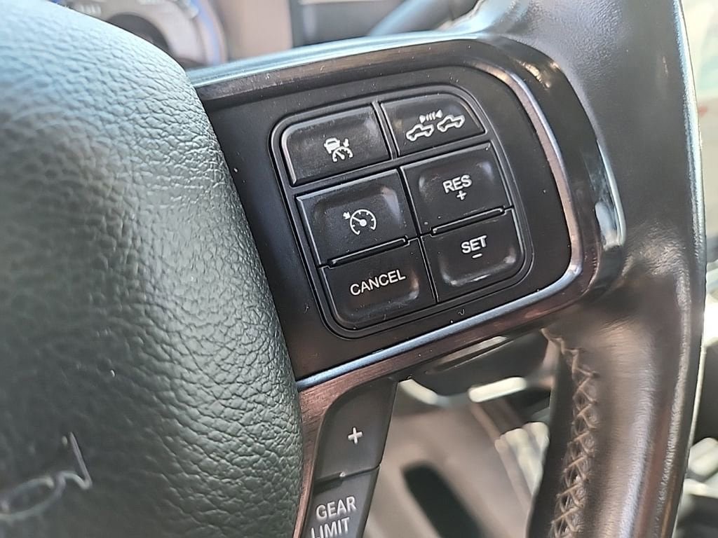 Used 2022 RAM 2500 Limited AWD/4WD image 11