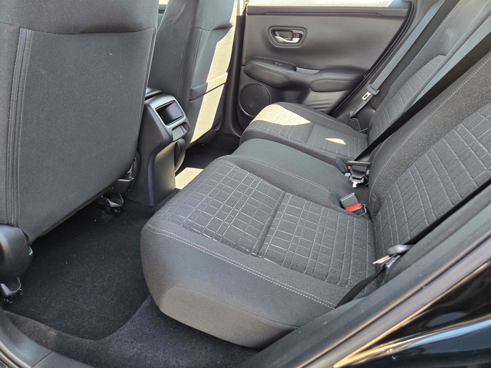 Certified 2024 Honda HR-V LX image 16