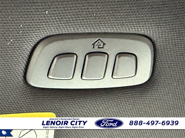 Used 2025 Ford F150 Lariat w/ Equipment Group 501A Mid image 35