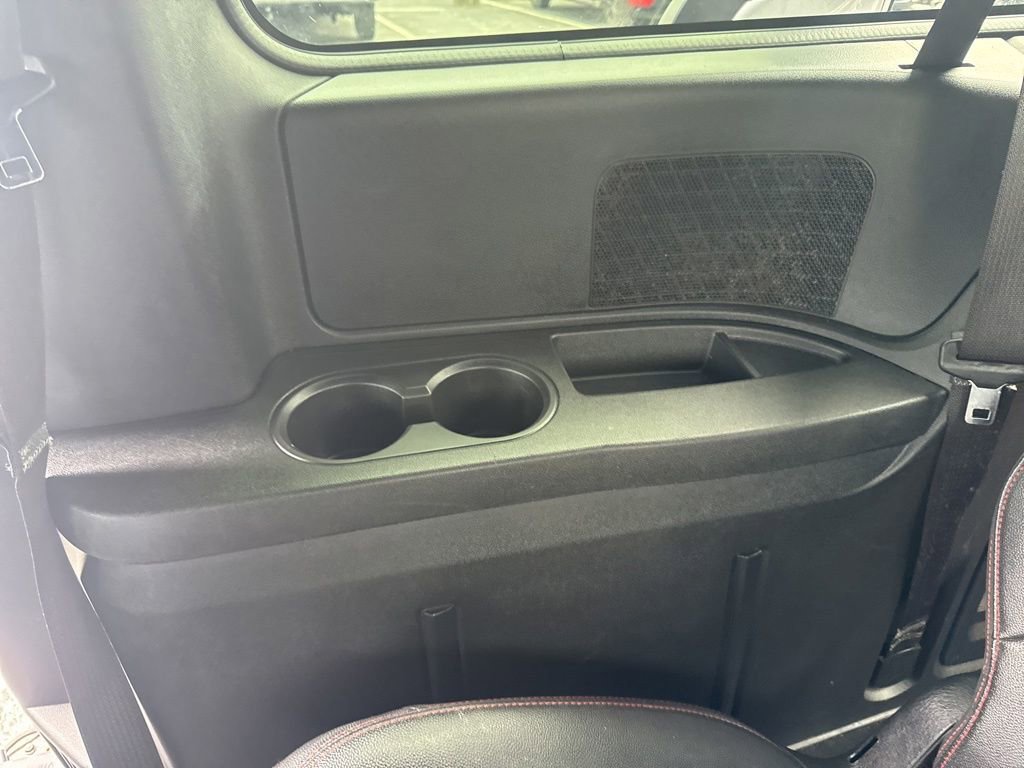 Used 2020 Dodge Grand Caravan GT image 30